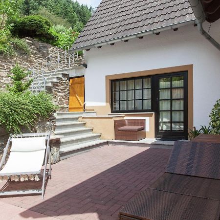 A Modern Apartment In The Hunsr Ck Region S Romantic Drohn Valley Merschbach 외부 사진