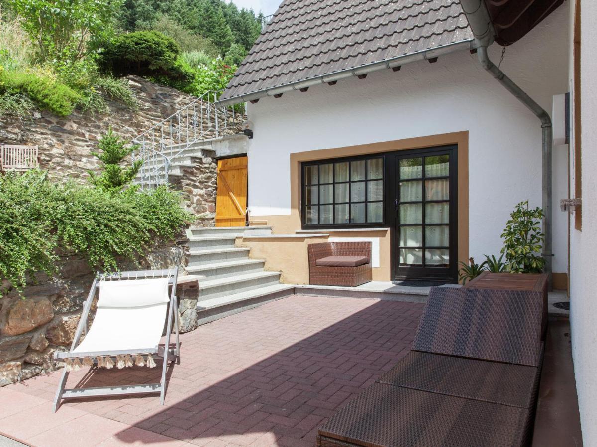 A Modern Apartment In The Hunsr Ck Region S Romantic Drohn Valley Merschbach 외부 사진