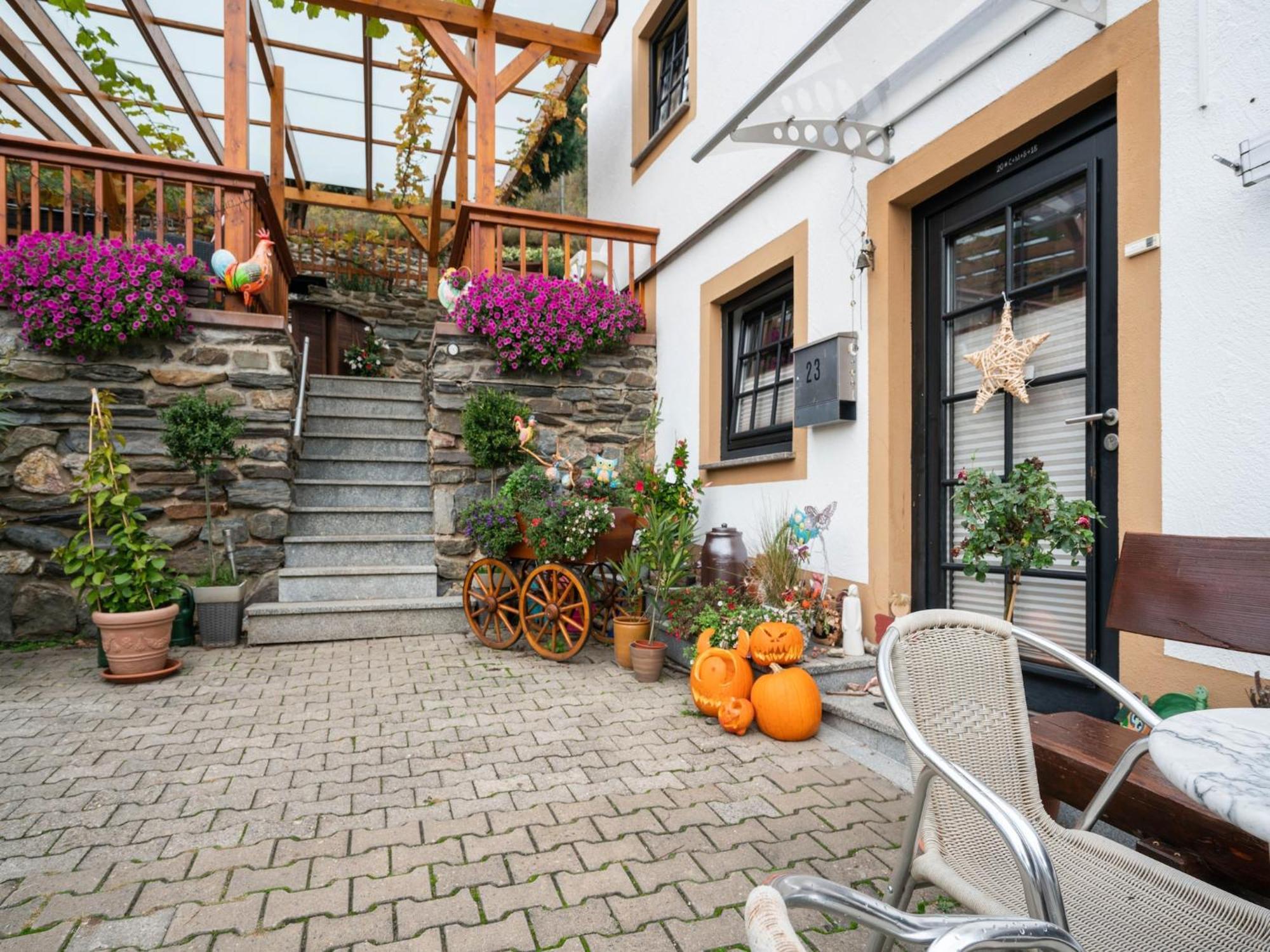 A Modern Apartment In The Hunsr Ck Region S Romantic Drohn Valley Merschbach 외부 사진