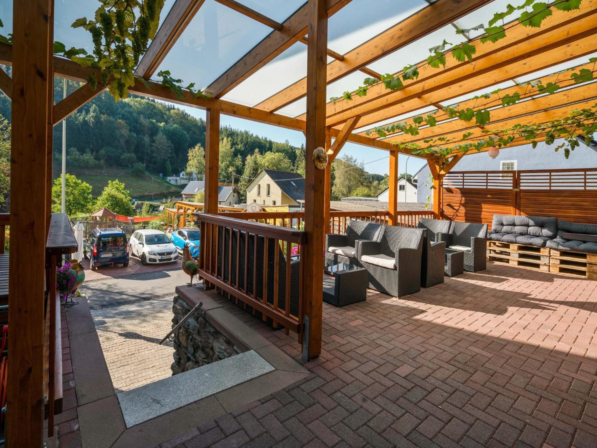 A Modern Apartment In The Hunsr Ck Region S Romantic Drohn Valley Merschbach 외부 사진